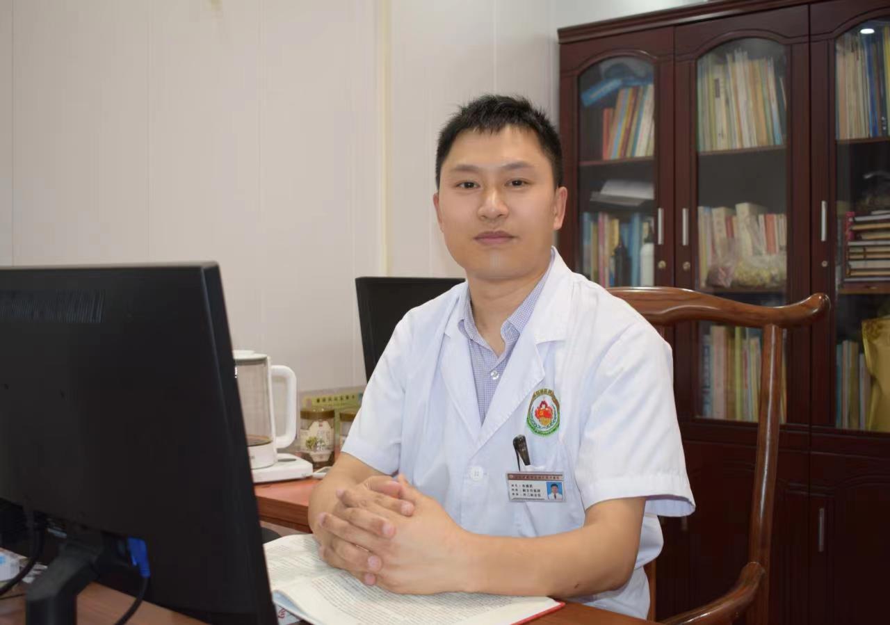 喜讯！我院车崇武获授“铜仁市首批名医工作室”