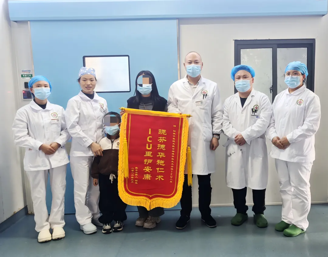 失语不缺爱，且看他们两次与死神博弈~~~